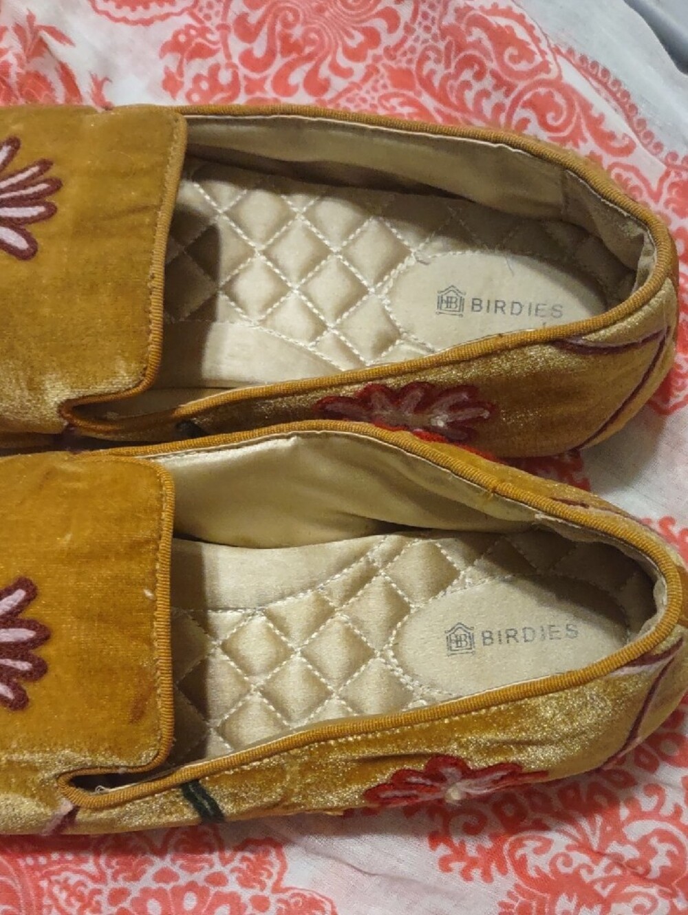 Birdies shoes Unbranded Women’s Mustard Velvet Embroidered Loafers Size 9 - Picture 2 of 10